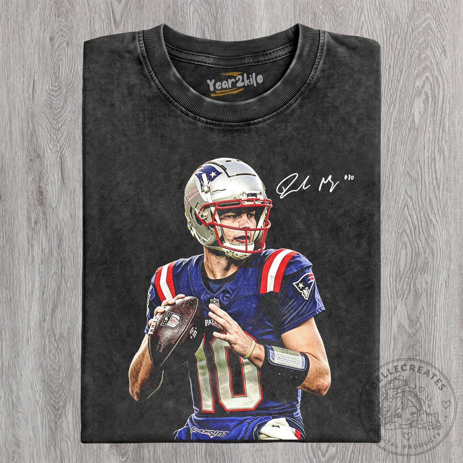 Drake Maye New England Patriots Football Quarterback T-Shirt